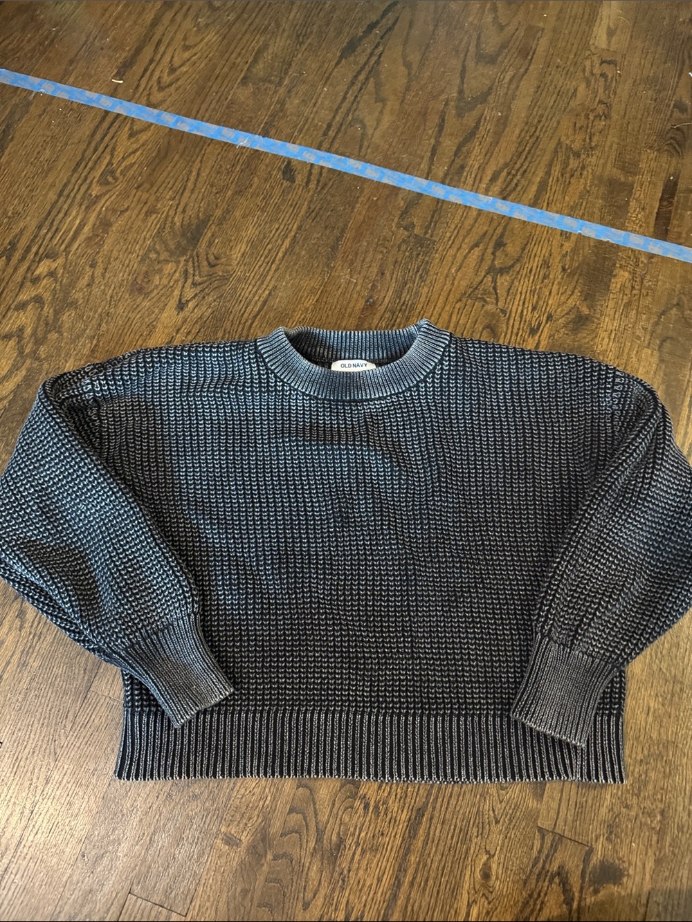 Old Navy Women’s Textured Crewneck Sweater in Faded Charcoal